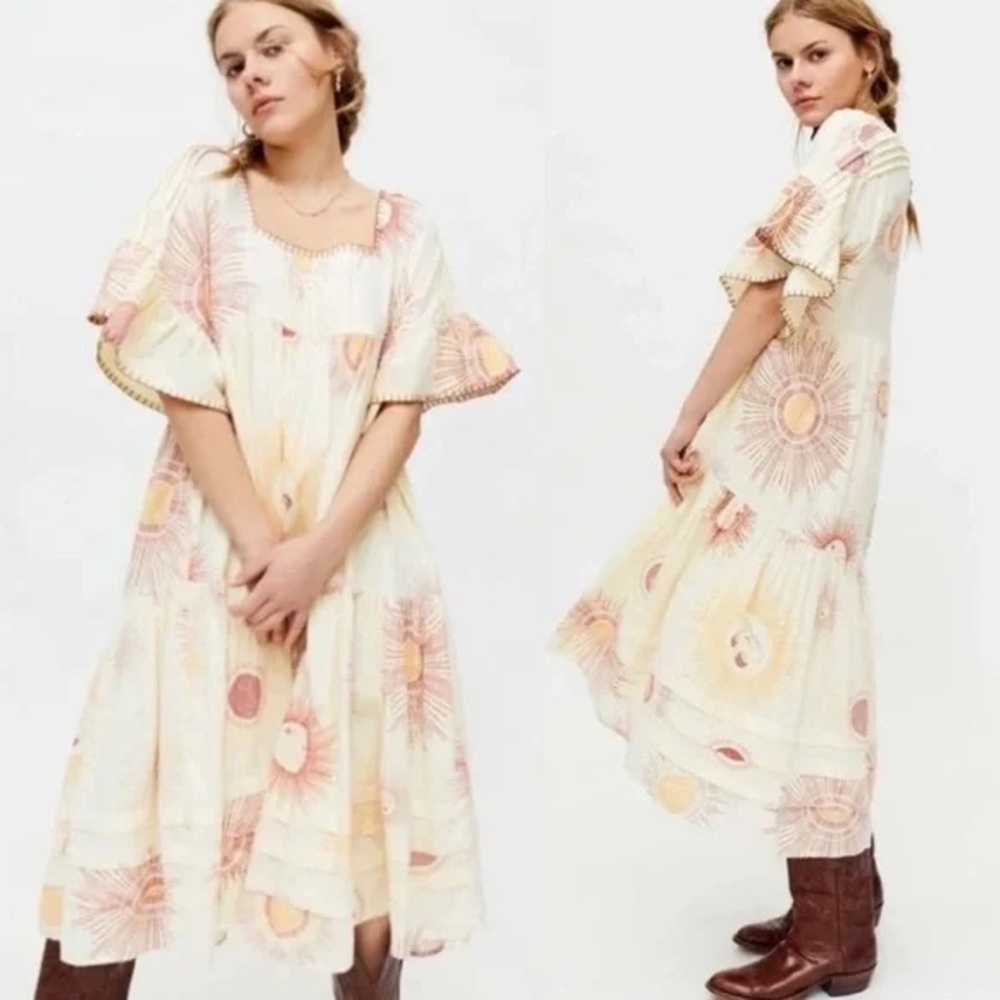 Urban Outfitters Total Eclipse Printed Midi Dress